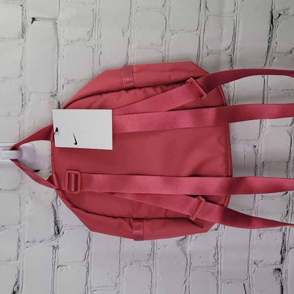 NWT Nike Futura mini backpack - Picture 3 of 6